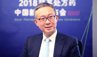 拜耳处方药事业部执行副总裁兼中国及亚太区总裁江维介绍2017业绩表现及重点工作
