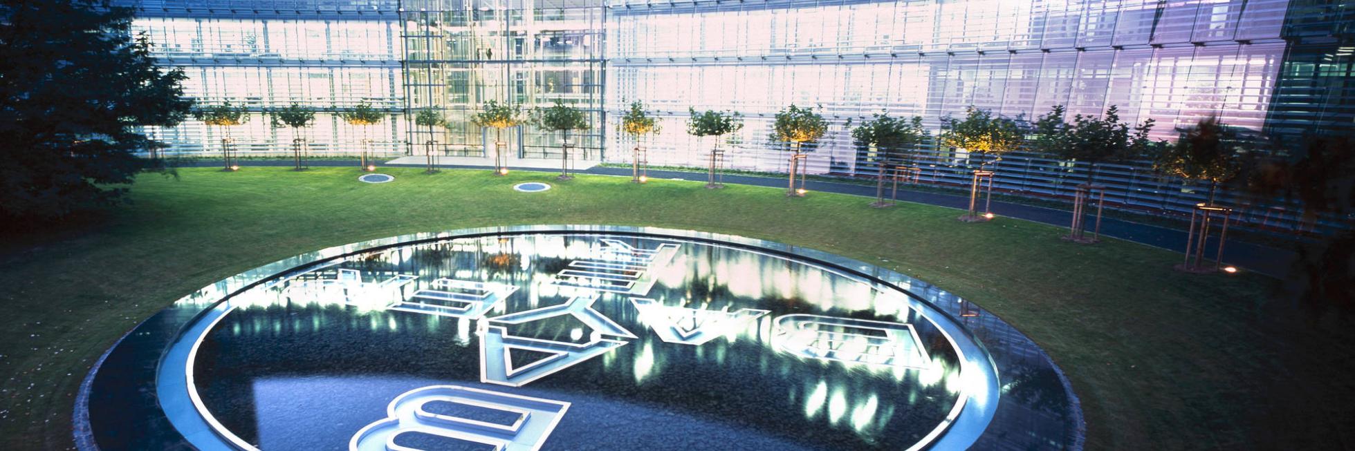 13headquarter